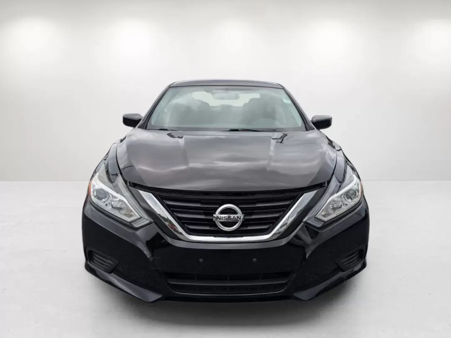 2017 /Charcoal Nissan Altima 2.5 S (1N4AL3AP1HC) with an Other engine, located at 804 22nd Ave, Phenix City, AL, 36870, (334) 297-1860, 32.484749, -85.024475 - ### Unleash Your Daily Adventures with the 2017 Nissan Altima 2.5 S<br /> <br /> Are you ready to elevate your daily commute or weekend adventures? Look no further than the stunning **2017 Nissan Altima 2.5 S**, available now at **Gils Auto** in **Phenix City, AL**. This sleek, sophisticated sedan i - Photo#1