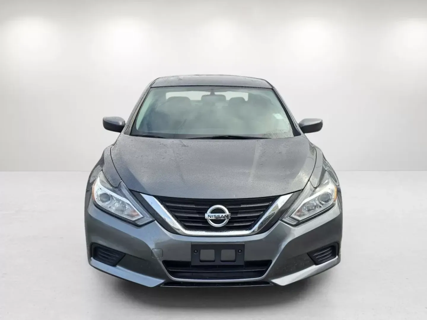 2017 /Charcoal Nissan Altima 2.5 S (1N4AL3AP8HN) with an Other engine, located at 3959 U.S. 80 W, Phenix City, AL, 36870, (334) 297-4885, 32.469296, -85.135185 - Looking for a reliable sedan that meets your busy lifestyle? The 2017 Nissan Altima 2.5 S is the perfect blend of comfort, efficiency, and modern convenience, making it an ideal choice for budget-conscious buyers, commuters, or families on the go. With its sleek Gun Metallic exterior and spacious ch - Photo#2