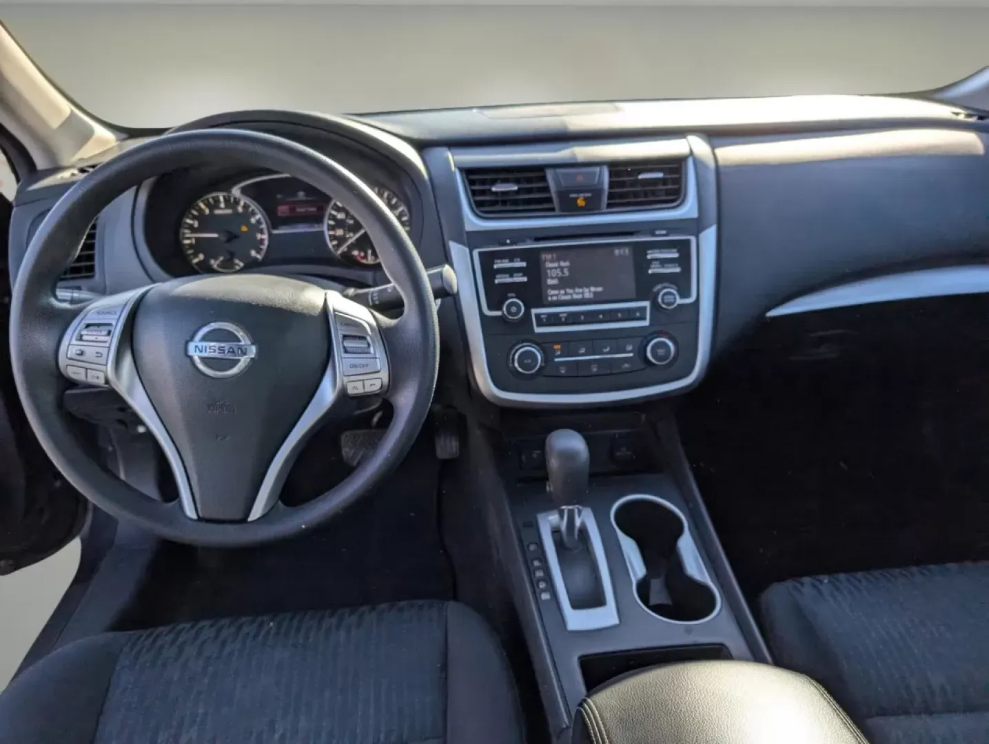 2017 /Charcoal Nissan Altima 2.5 S (1N4AL3AP3HC) with an Other engine, located at 7000 Northlake Connector, Columbus, GA, 31904, (706) 987-8085, 32.524975, -84.978134 - Discover the perfect blend of style, comfort, and practicality with the 2017 Nissan Altima 2.5 S, available now at Gils Auto in Columbus, GA. If you're a commuter looking for a reliable vehicle to navigate the hustle and bustle of daily life or a growing family that values safety and efficiency, thi - Photo#14