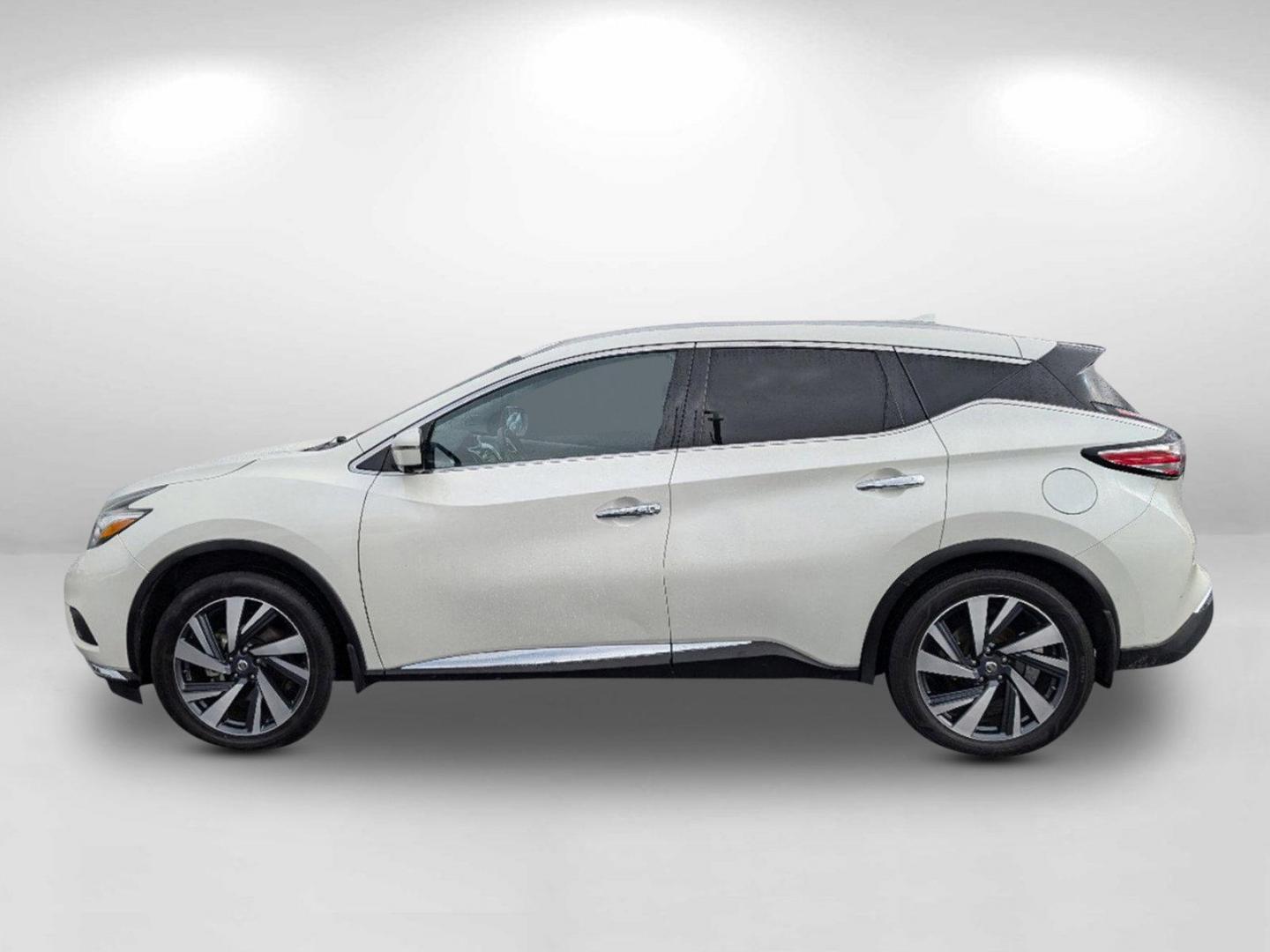 2017 /Graphite Nissan Murano Platinum (5N1AZ2MG0HN) with an Regular Unleaded V-6 3.5 L/213 engine, 1-Speed CVT w/OD transmission, located at 3959 U.S. 80 W, Phenix City, AL, 36870, (334) 297-4885, 32.469296, -85.135185 - 2017 Nissan Murano Platinum - Photo#7