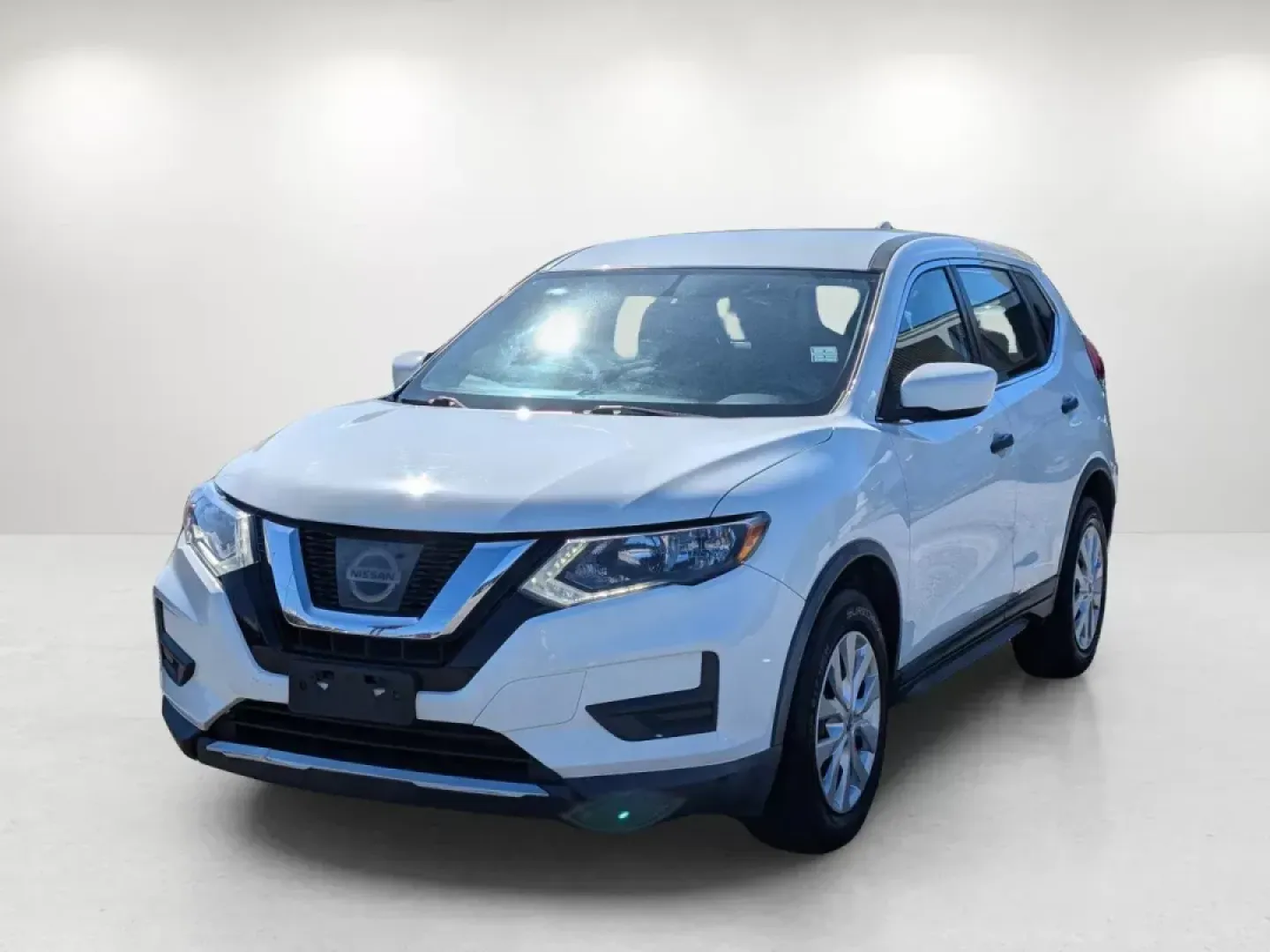 2017 /Charcoal Nissan Rogue S (KNMAT2MT6HP) with an Regular Unleaded I-4 2.5 L/152 engine, 1-Speed CVT w/OD transmission, located at 804 22nd Ave, Phenix City, AL, 36870, (334) 297-1860, 32.484749, -85.024475 - 2017 Nissan Rogue S - Photo#1