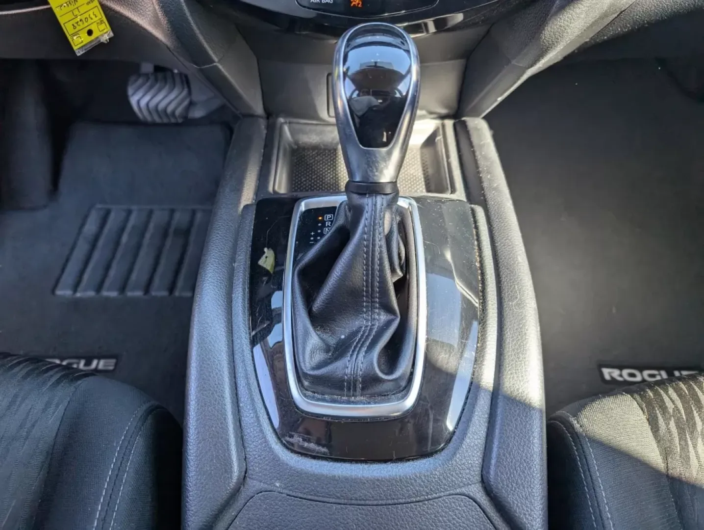 2017 /Charcoal Nissan Rogue S (KNMAT2MT6HP) with an Other engine, located at 1430 Gateway Drive, Opelika, AL, 36801, (334) 239-0944, 32.637871, -85.409790 - **Discover Adventure and Comfort in the 2017 Nissan Rogue at Gils Auto - Phenix City #2!**<br /> <br /> Are you ready to elevate your daily commute, family road trips, or weekend adventures? The 2017 Nissan Rogue is the ultimate sport utility vehicle (SUV) designed to meet the needs of your active l - Photo#13