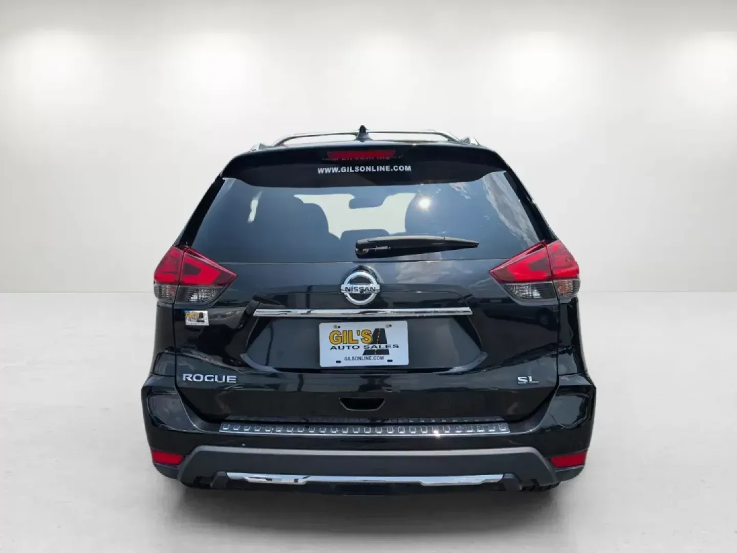2017 /Charcoal Nissan Rogue SL (5N1AT2MT2HC) with an Regular Unleaded I-4 2.5 L/152 engine, 1-Speed CVT w/OD transmission, located at 3959 U.S. 80 W, Phenix City, AL, 36870, (334) 297-4885, 32.469296, -85.135185 - 2017 Nissan Rogue SL - Photo#14