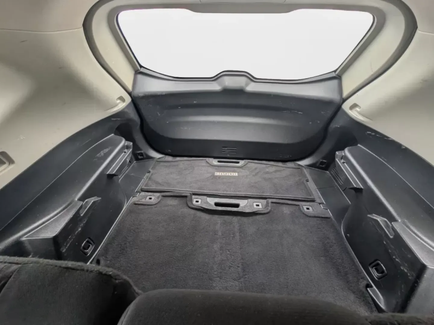2017 /Charcoal Nissan Rogue S (KNMAT2MV1HP) with an Other engine, located at 5115 14th Ave., Columbus, GA, 31904, (706) 323-0345, 32.511494, -84.971046 - **Unleash Adventures with the 2017 Nissan Rogue S at Gils Auto - Phenix City!**<br /> <br /> Are you ready to elevate your weekend getaways and daily commutes? The 2017 Nissan Rogue S is your perfect companion for family outings, road trips, or just navigating the bustling streets of Phenix City, AL - Photo#11