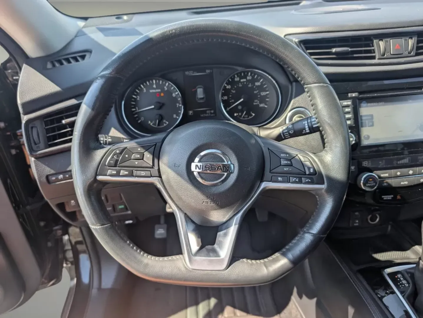 2017 Nissan Rogue SL (5N1AT2MV4HC) with an Other engine, located at 3959 U.S. 80 W, Phenix City, AL, 36870, (334) 297-4885, 32.469296, -85.135185 - Are you ready to elevate your everyday adventures? Introducing the 2017 Nissan Rogue, a versatile and stylish SUV that seamlessly blends comfort and functionality, perfect for growing families, weekend explorers, or anyone seeking a reliable commuter vehicle. At Gils Auto in Phenix City, AL, we spec - Photo#16