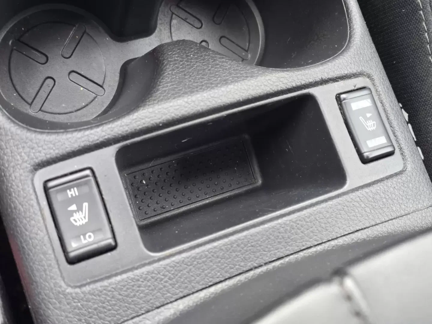 2017 /Charcoal Nissan Rogue SV (5N1AT2MT0HC) with an Other engine, located at 521 Old Farm Lane Rd, Prattville, AL, 36066, (334) 325-1505, 32.482460, -86.416367 - Discover the perfect blend of style, comfort, and reliability with the 2017 Nissan Rogue SV, available now at Gils Auto in Phenix City, AL. This versatile SUV is not just a vehicle; it's your next adventure partner-ideal for growing families, daily commuters, or anyone seeking a touch of elegance in - Photo#16