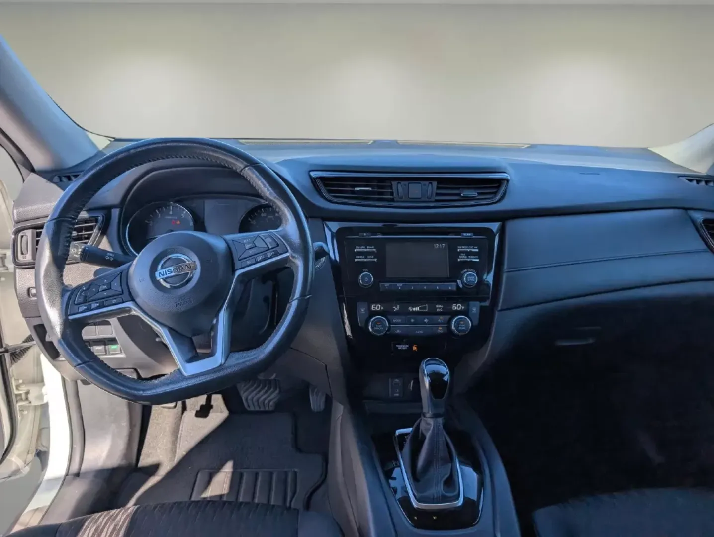 2017 /Charcoal Nissan Rogue SV (5N1AT2MT3HC) with an Other engine, located at 7000 Northlake Connector, Columbus, GA, 31904, (706) 987-8085, 32.524975, -84.978134 - **Experience Adventure with the 2017 Nissan Rogue SV at Gils Auto in Phenix City, AL!**<br /> <br /> Looking for the perfect SUV to elevate your family adventures or daily commutes? The 2017 Nissan Rogue SV is designed to meet your lifestyle needs, whether you're navigating city streets or exploring - Photo#11