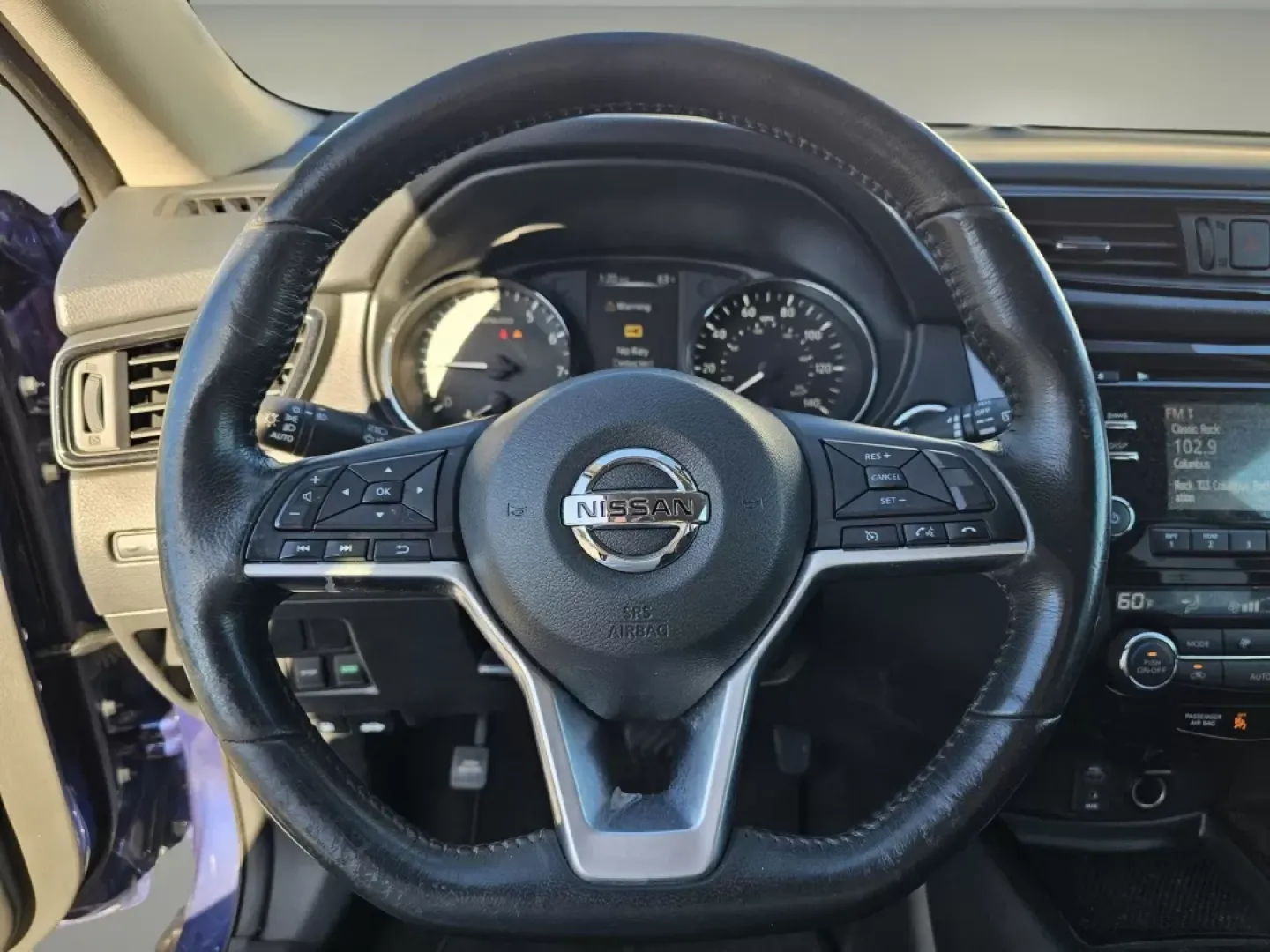 2017 /Charcoal Nissan Rogue SV (5N1AT2MT0HC) with an Other engine, located at 1430 Gateway Drive, Opelika, AL, 36801, (334) 239-0944, 32.637871, -85.409790 - ### 2017 Nissan Rogue SV: The Perfect SUV for Family Adventures!<br /> <br /> Are you looking for a reliable SUV that seamlessly blends style, comfort, and versatility? The 2017 Nissan Rogue SV is your ideal companion for family adventures or long commutes around Phenix City, AL. Whether you're navi - Photo#10