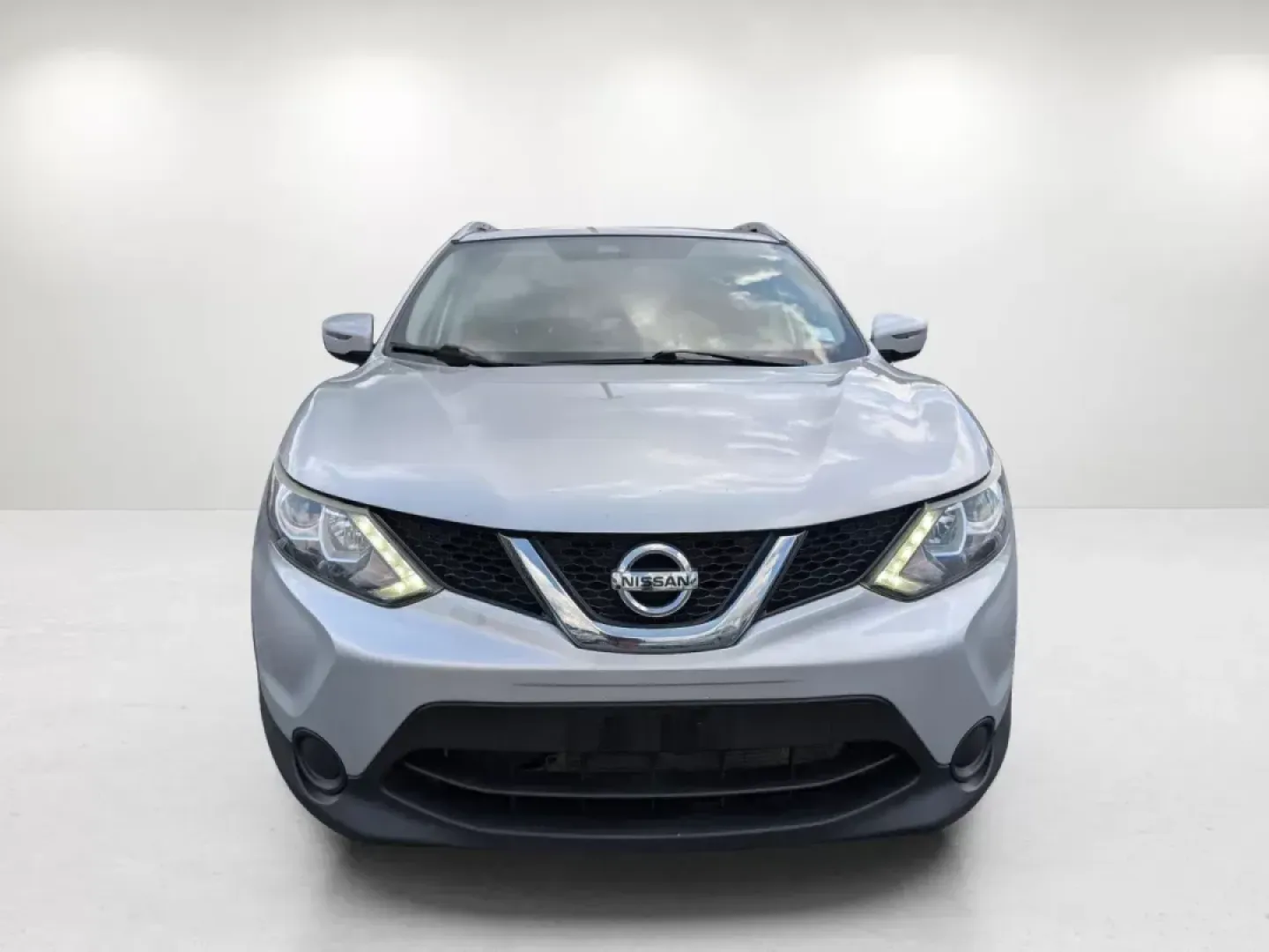 2017 /Charcoal Nissan Rogue Sport SV (JN1BJ1CP3HW) with an Other engine, located at 5115 14th Ave., Columbus, GA, 31904, (706) 323-0345, 32.511494, -84.971046 - **Adventure Awaits in the 2017 Nissan Rogue Sport SV Your Ideal Everyday Companion!**<br /> <br /> Are you in search of a versatile vehicle that seamlessly transitions from daily commutes to weekend getaways? Look no further than the 2017 Nissan Rogue Sport SV, an ideal choice for active lifestyles - Photo#1