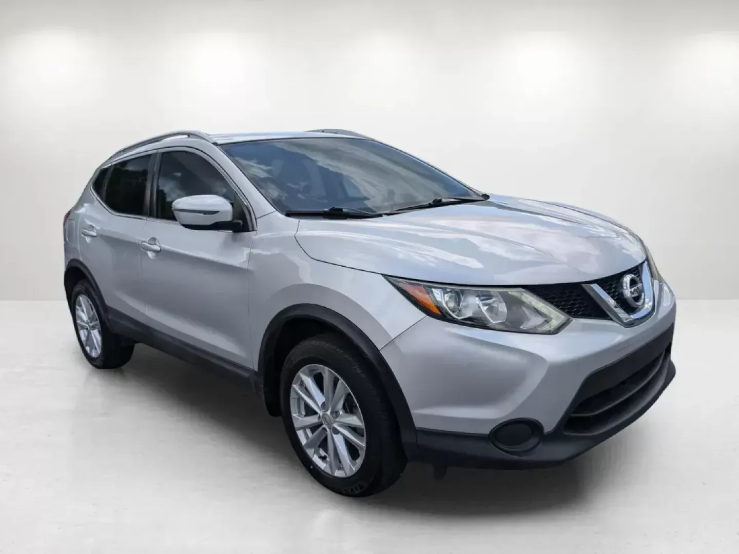 2017 /Charcoal Nissan Rogue Sport SV (JN1BJ1CP3HW) with an Other engine, located at 5115 14th Ave., Columbus, GA, 31904, (706) 323-0345, 32.511494, -84.971046 - **Adventure Awaits in the 2017 Nissan Rogue Sport SV Your Ideal Everyday Companion!**<br /> <br /> Are you in search of a versatile vehicle that seamlessly transitions from daily commutes to weekend getaways? Look no further than the 2017 Nissan Rogue Sport SV, an ideal choice for active lifestyles - Photo#2