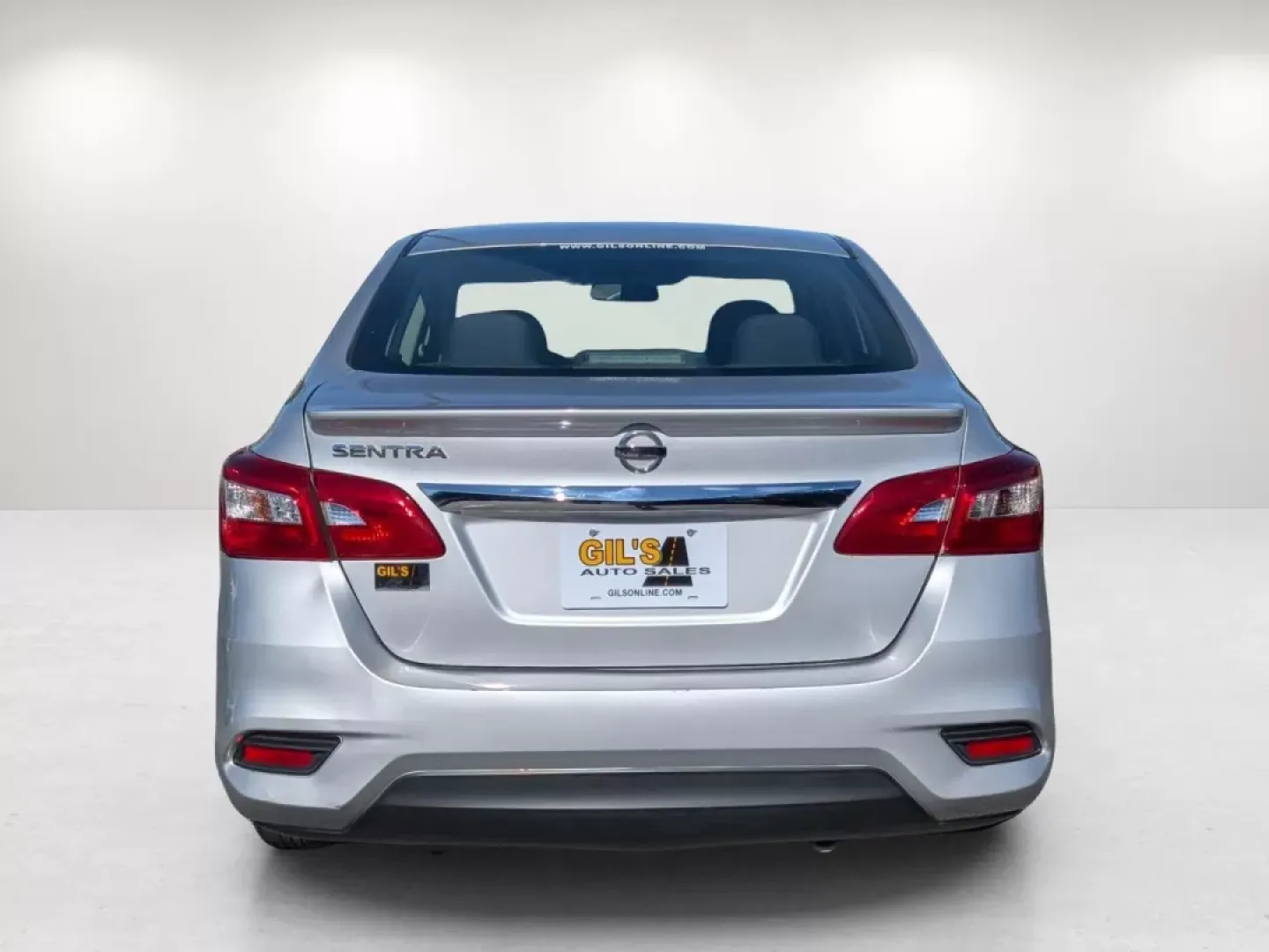 2017 /Charcoal Nissan Sentra S (3N1AB7AP1HY) with an Other engine, located at 7000 Northlake Connector, Columbus, GA, 31904, (706) 987-8085, 32.524975, -84.978134 - **Explore New Horizons with the 2017 Nissan Sentra S - Perfect for Your Daily Journey!**<br /> <br /> Are you searching for a reliable sedan that effortlessly balances style, efficiency, and comfort? Look no further than the 2017 Nissan Sentra S, available now at Gils Auto in Phenix City, AL. This s - Photo#17