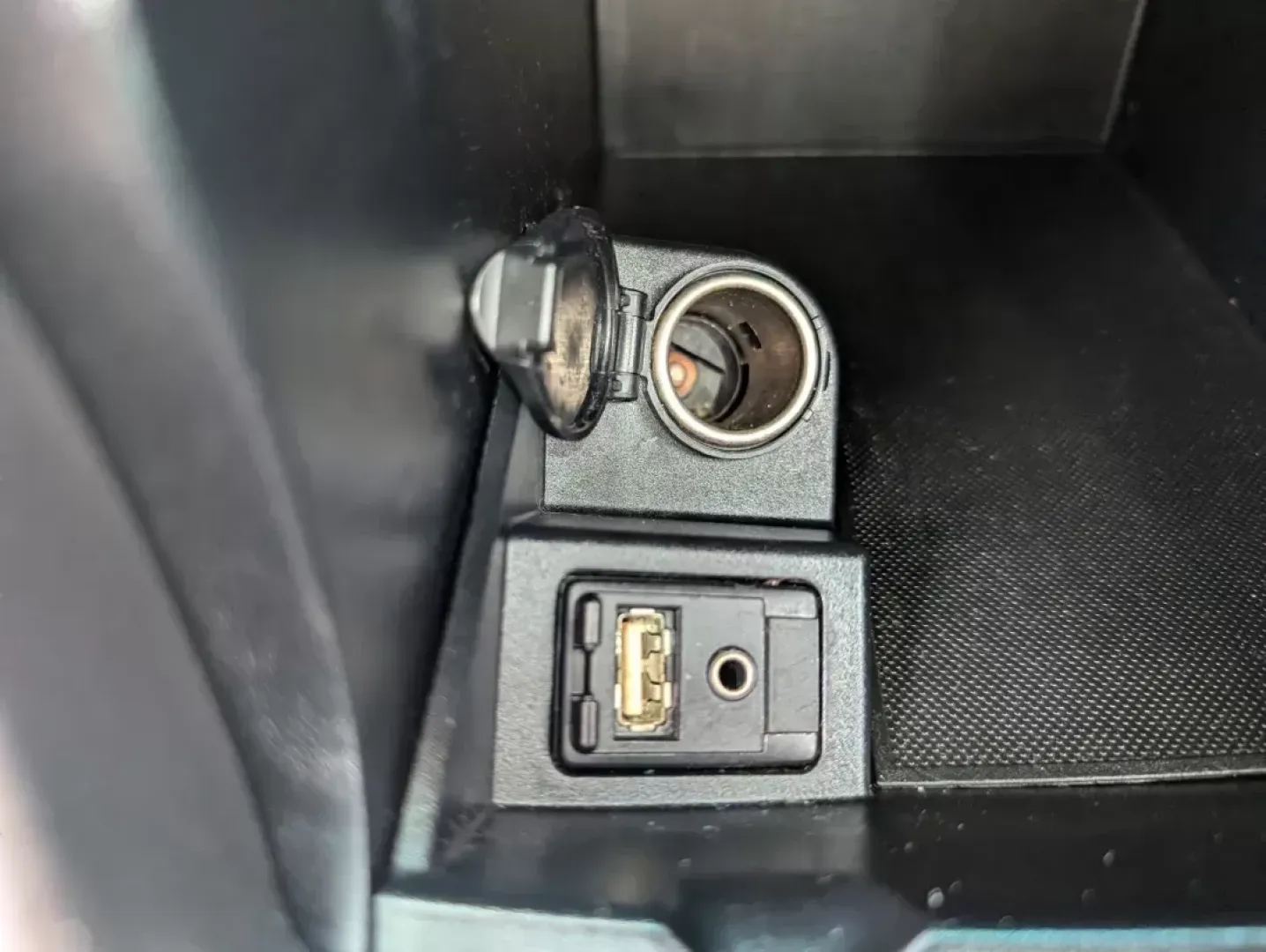 2017 Toyota Camry LE (4T1BF1FK4HU) with an Other engine, located at 5115 14th Ave., Columbus, GA, 31904, (706) 323-0345, 32.511494, -84.971046 - **Experience the Perfect Blend of Comfort and Reliability with the 2017 Toyota Camry LE!** <br /> <br /> Are you searching for a dependable sedan that's perfect for your daily commute, family outings, or weekend adventures? Look no further! The 2017 Toyota Camry LE, available at Gils Auto in Columbu - Photo#12
