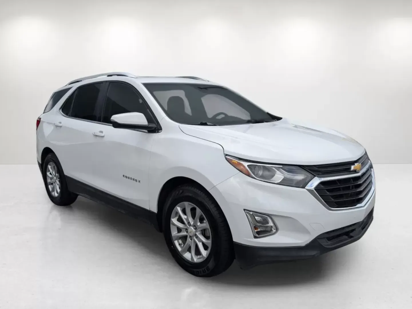 2018 /Jet Black Chevrolet Equinox LT (2GNAXJEV7J6) with an Other engine, located at 804 22nd Ave, Phenix City, AL, 36870, (334) 297-1860, 32.484749, -85.024475 - **Discover Your Next Adventure with the 2018 Chevrolet Equinox LT at Gils Auto in Phenix City!**<br /> <br /> Are you ready to elevate your family outings, daily commutes, or weekend adventures? The 2018 Chevrolet Equinox LT is the perfect companion for those who appreciate comfort, safety, and mode - Photo#2