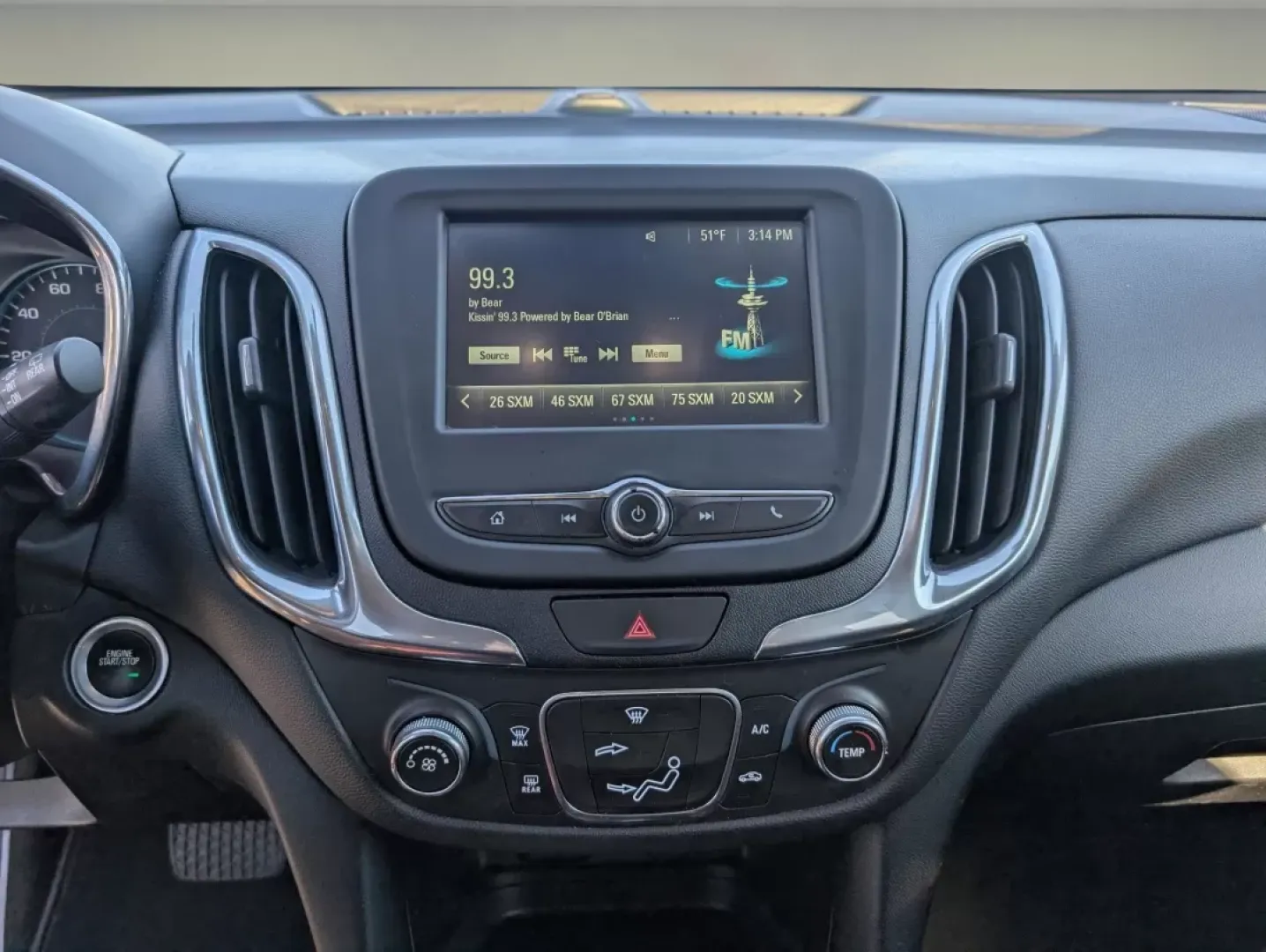 2018 /Jet Black Chevrolet Equinox LT (2GNAXJEV9J6) with an Other engine, located at 804 22nd Ave, Phenix City, AL, 36870, (334) 297-1860, 32.484749, -85.024475 - **Experience Adventure and Comfort with the 2018 Chevrolet Equinox LT at Gils Auto Phenix City #2**<br /> <br /> Are you on the hunt for a versatile SUV that perfectly balances comfort and performance? Look no further! The 2018 Chevrolet Equinox LT is an ideal vehicle for busy families, daily commu - Photo#13