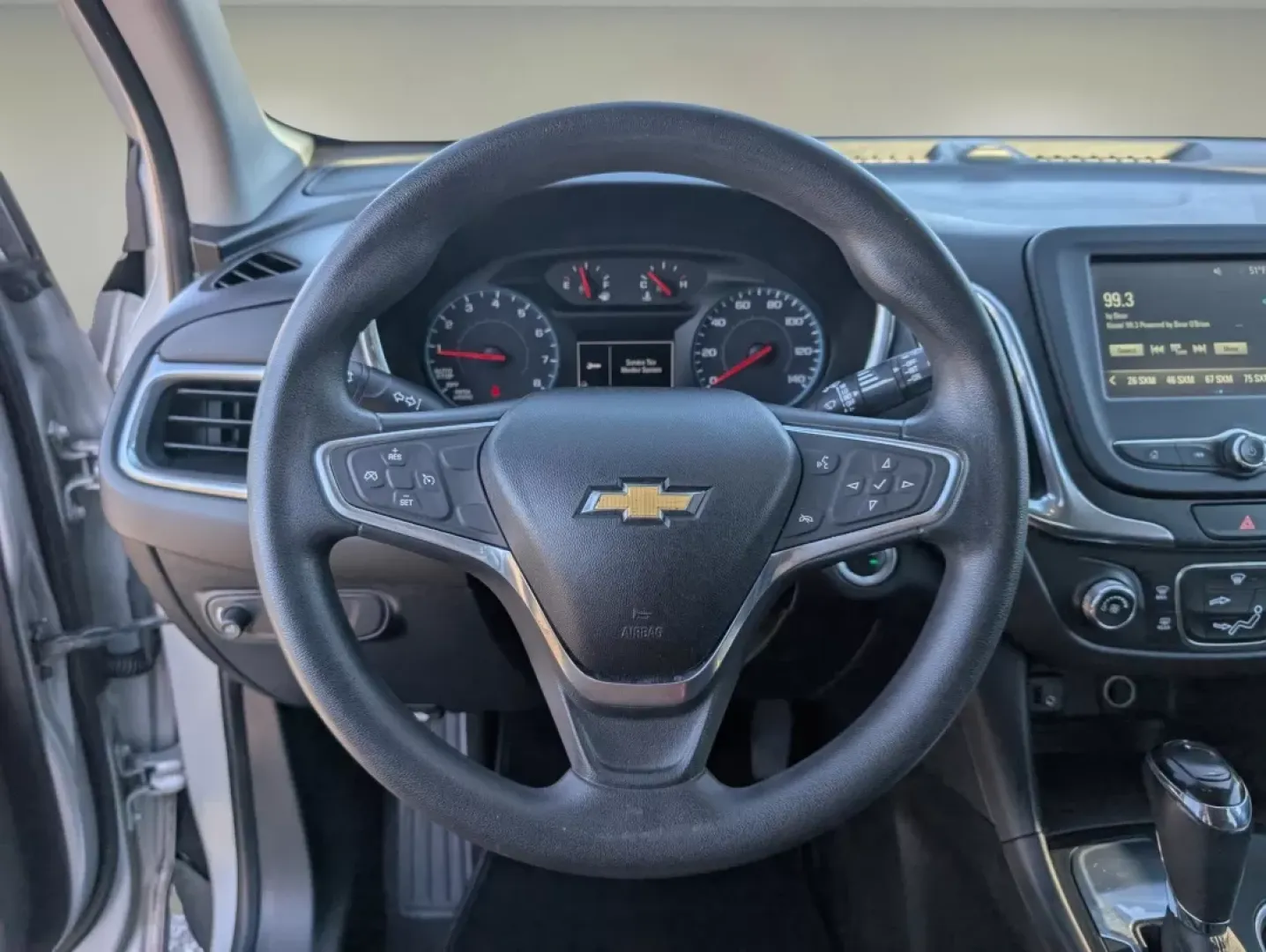 2018 /Jet Black Chevrolet Equinox LT (2GNAXJEV9J6) with an Other engine, located at 804 22nd Ave, Phenix City, AL, 36870, (334) 297-1860, 32.484749, -85.024475 - **Experience Adventure and Comfort with the 2018 Chevrolet Equinox LT at Gils Auto Phenix City #2**<br /> <br /> Are you on the hunt for a versatile SUV that perfectly balances comfort and performance? Look no further! The 2018 Chevrolet Equinox LT is an ideal vehicle for busy families, daily commu - Photo#14