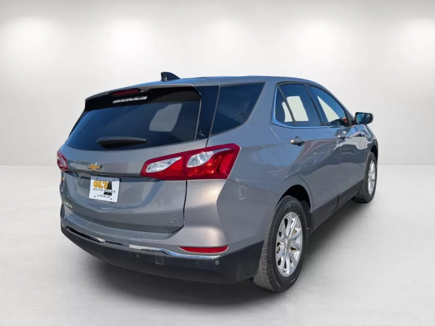 2018 /Medium Ash Gray Chevrolet Equinox LT (3GNAXJEV8JS) with an Other engine, located at 7000 Northlake Connector, Columbus, GA, 31904, (706) 987-8085, 32.524975, -84.978134 - **Adventure Awaits with This 2018 Chevrolet Equinox LT! Perfect for Families and Weekend Explorers!**<br /> <br /> Are you looking for a versatile and reliable SUV that perfectly balances comfort, technology, and performance? Look no further! This 2018 Chevrolet Equinox LT is the ideal vehicle for f - Photo#4