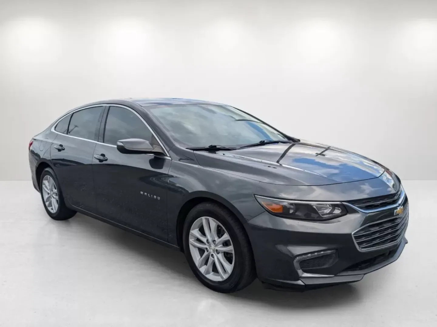 2018 /Jet Black Chevrolet Malibu LT (1G1ZD5ST3JF) with an Other engine, located at 521 Old Farm Lane Rd, Prattville, AL, 36066, (334) 325-1505, 32.482460, -86.416367 - **Experience the Open Road with the 2018 Chevrolet Malibu LT from Gils Auto - Columbus**<br /> <br /> Are you looking for a reliable sedan that fits seamlessly into your daily routine? Whether you're commuting through Columbus or planning a weekend getaway, the 2018 Chevrolet Malibu LT is your perfe - Photo#32