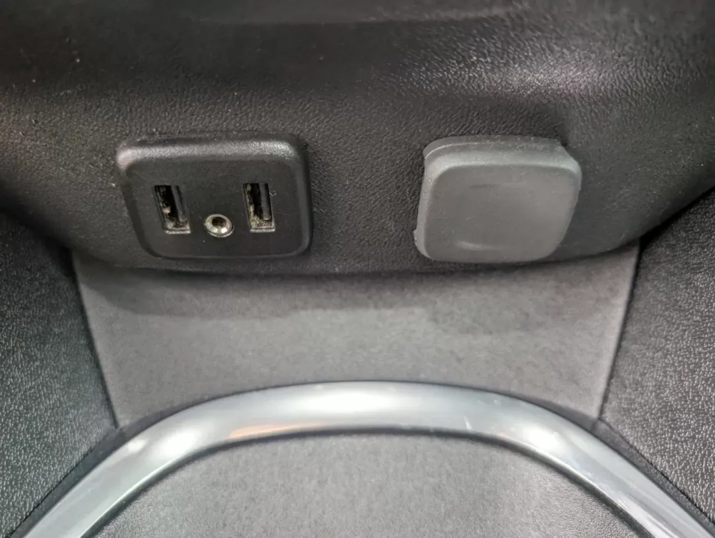 2018 /Jet Black Chevrolet Malibu LT (1G1ZD5STXJF) with an Other engine, located at 5115 14th Ave., Columbus, GA, 31904, (706) 323-0345, 32.511494, -84.971046 - **Discover Your Next Adventure in the 2018 Chevrolet Malibu LT at Gils Auto!** <br /> <br /> Are you tired of long commutes and cramped sedans? Elevate your daily drives with the 2018 Chevrolet Malibu LT, available now at Gils Auto, your trusted Buy Here Pay Here dealership located at 3959 U.S. 80 W - Photo#12