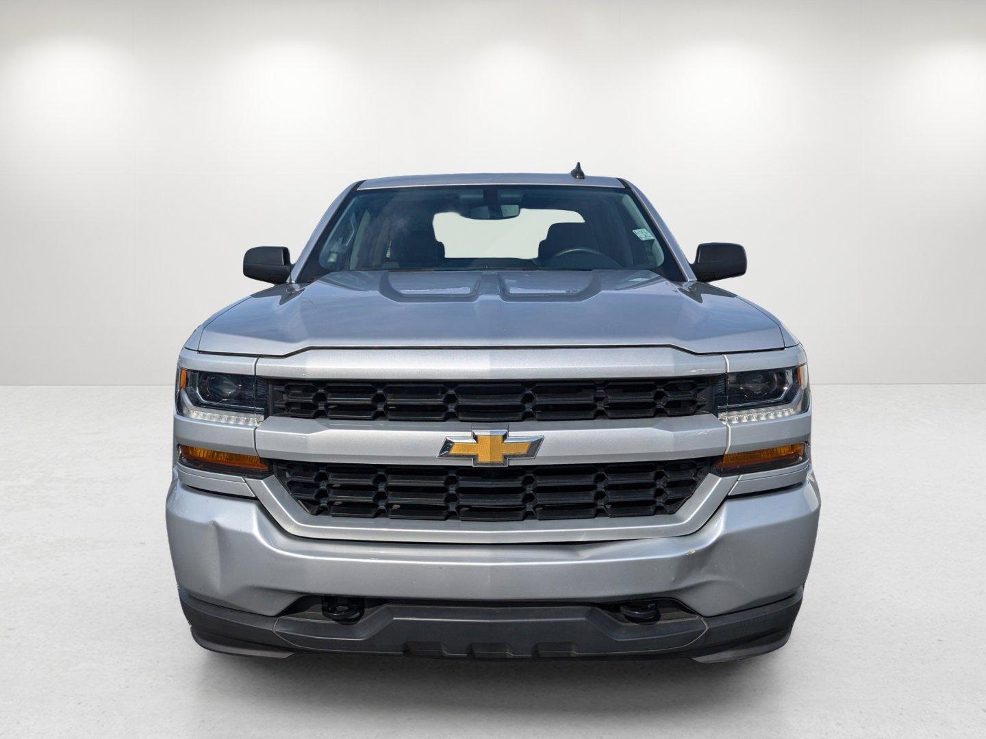 2018 /Dark Ash with Jet Black Interior Accents Chevrolet Silverado 1500 Custom (3GCPCPEC8JG) with an Gas V8 5.3L/325 engine, 6-Speed Automatic transmission, located at 3959 U.S. 80 W, Phenix City, AL, 36870, (334) 297-4885, 32.469296, -85.135185 - 2018 Chevrolet Silverado 1500 Custom - Photo#1