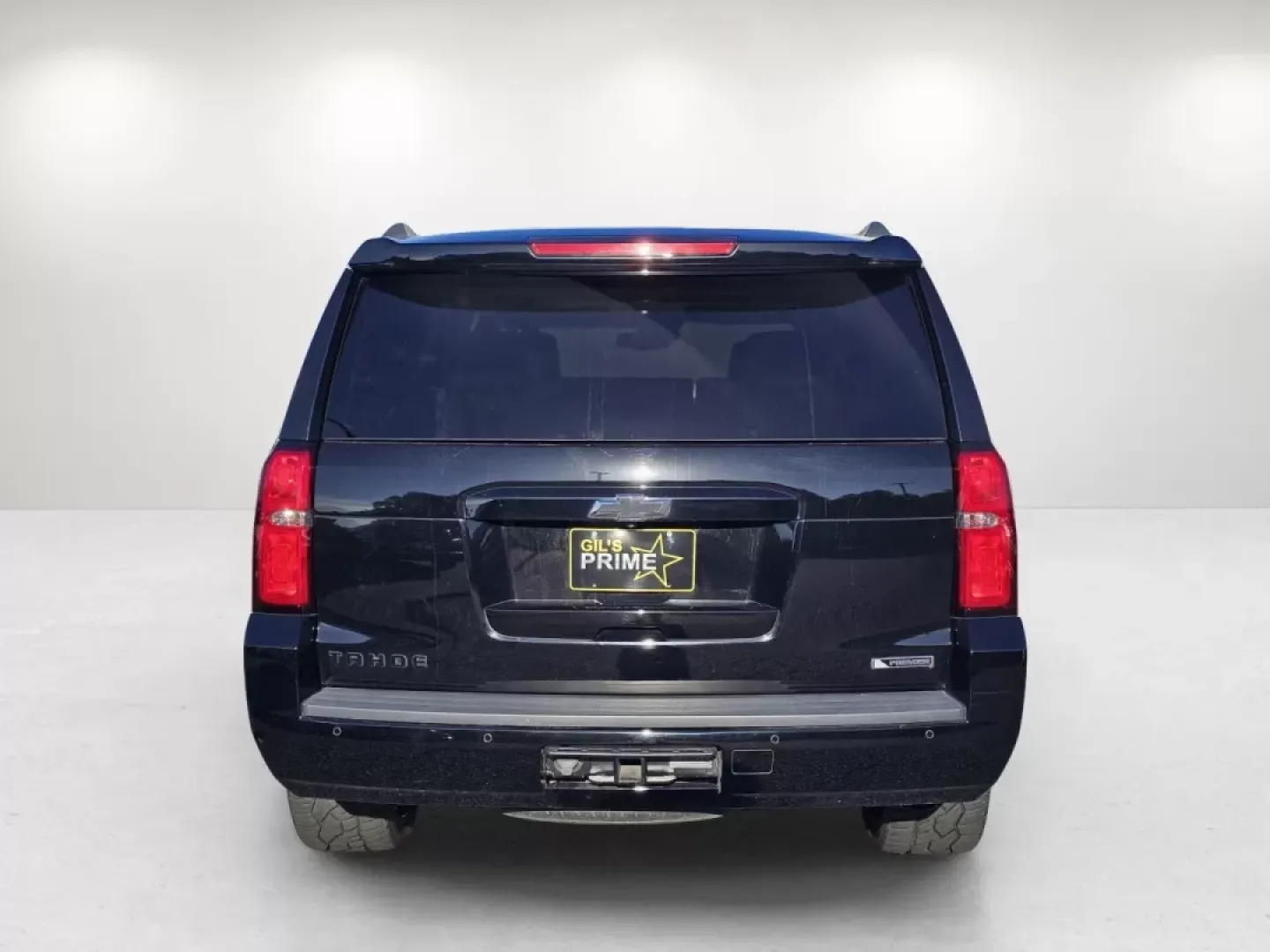 2018 /Jet Black Chevrolet Tahoe Premier (1GNSCCKJ7JR) with an Other engine, located at 5115 14th Ave., Columbus, GA, 31904, (706) 323-0345, 32.511494, -84.971046 - **Elevate Your Lifestyle with the 2018 Chevrolet Tahoe Premier at Gils Auto - Phenix City!**<br /> <br /> Are you ready to embark on thrilling adventures with your family or enjoy a luxurious ride to work? The 2018 Chevrolet Tahoe Premier, now available at Gils Auto in Phenix City, AL, is the perfec - Photo#5