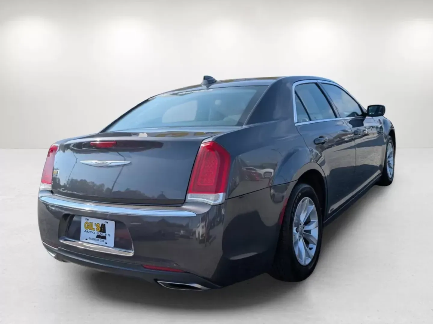 2018 /Black Chrysler 300 Touring (2C3CCAAG4JH) with an Other engine, located at 3959 U.S. 80 W, Phenix City, AL, 36870, (334) 297-4885, 32.469296, -85.135185 - **Discover the Perfect Blend of Style and Performance with the 2018 Chrysler 300 at Gils Auto in Phenix City, AL!**<br /> <br /> Are you in search of a vehicle that offers luxury, comfort, and performance, all wrapped into one? Whether you're commuting to work, taking the family out for a weekend ge - Photo#5