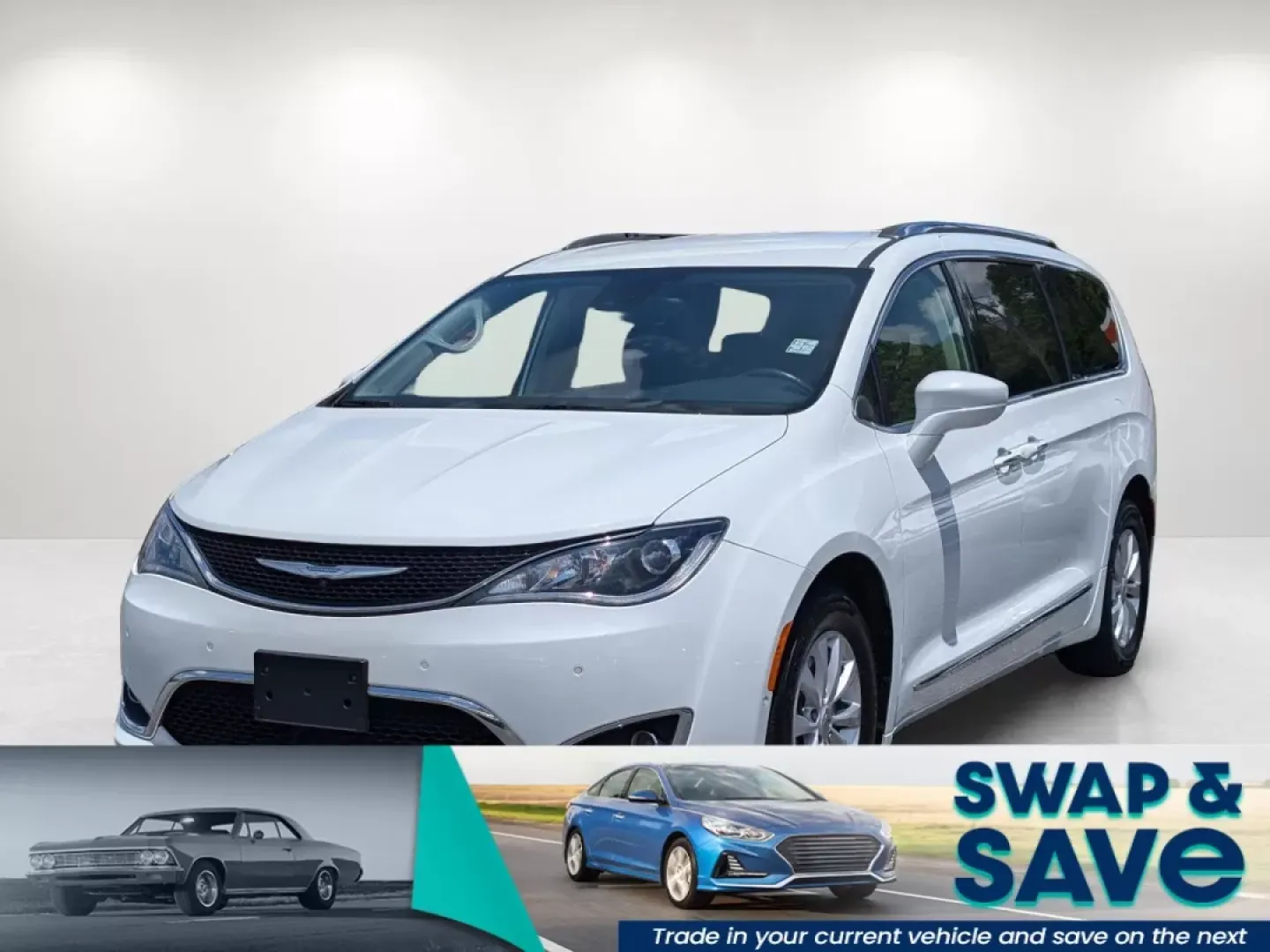 2018 /Black/Alloy Chrysler Pacifica Touring L (2C4RC1BG6JR) with an Other engine, located at 1430 Gateway Drive, Opelika, AL, 36801, (334) 239-0944, 32.637871, -85.409790 - **Experience the Ultimate Family Adventure in a 2018 Chrysler Pacifica!**<br /> <br /> Discover the ideal vehicle for family road trips and everyday adventures at Gils Auto - Opelika! Located conveniently in Opelika, AL, at 1430 Gateway Drive, our Buy Here Pay Here dealership offers guaranteed appro - Photo#0