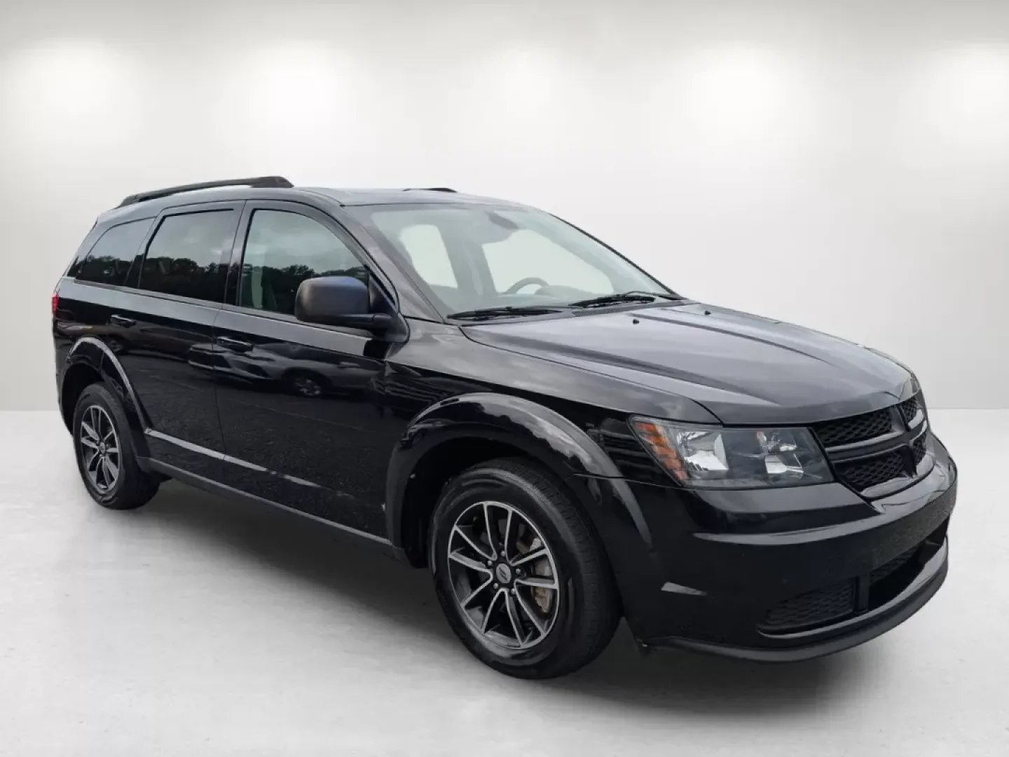 2018 /Black Dodge Journey SE (3C4PDCAB7JT) with an Other engine, located at 804 22nd Ave, Phenix City, AL, 36870, (334) 297-1860, 32.484749, -85.024475 - Are you ready to elevate your family road trips or weekend adventures? Look no further than this stunning 2018 Dodge Journey SE, the perfect SUV for active lifestyles and growing families! With seats for up to seven and ample cargo space, this vehicle effortlessly blends comfort and versatility, mak - Photo#2