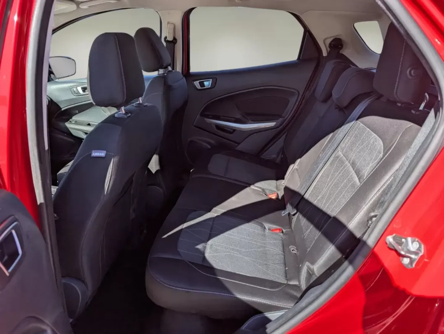 2018 Ford EcoSport SE (MAJ3P1TE4JC) with an Other engine, located at 1430 Gateway Drive, Opelika, AL, 36801, (334) 239-0944, 32.637871, -85.409790 - Are you looking for a compact SUV that seamlessly fits your dynamic lifestyle? Look no further! This 2018 Ford EcoSport SE is not just a vehicle; it's your next adventure companion, perfect for both urban commuting and weekend getaways. Whether you're a growing family seeking convenience or a young - Photo#10