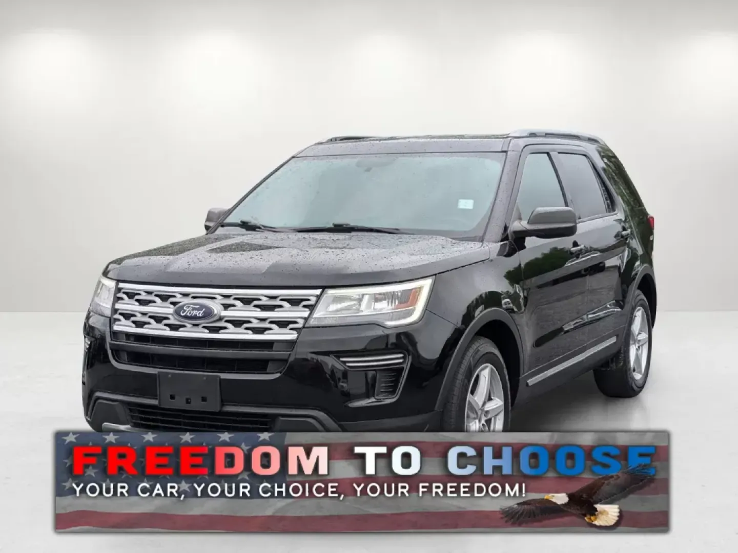 2018 Ford Explorer XLT (1FM5K7D83JG) with an Regular Unleaded V-6 3.5 L/213 engine, 6-Speed Automatic w/OD transmission, located at 7000 Northlake Connector, Columbus, GA, 31904, (706) 987-8085, 32.524975, -84.978134 - **Adventure Awaits with the 2018 Ford Explorer XLT: Your Family's Next SUV!**<br /> <br /> Are you ready to elevate your family adventures or daily commutes? The 2018 Ford Explorer XLT is the perfect fit for those seeking a reliable and spacious SUV that combines comfort, technology, and versatility - Photo#0