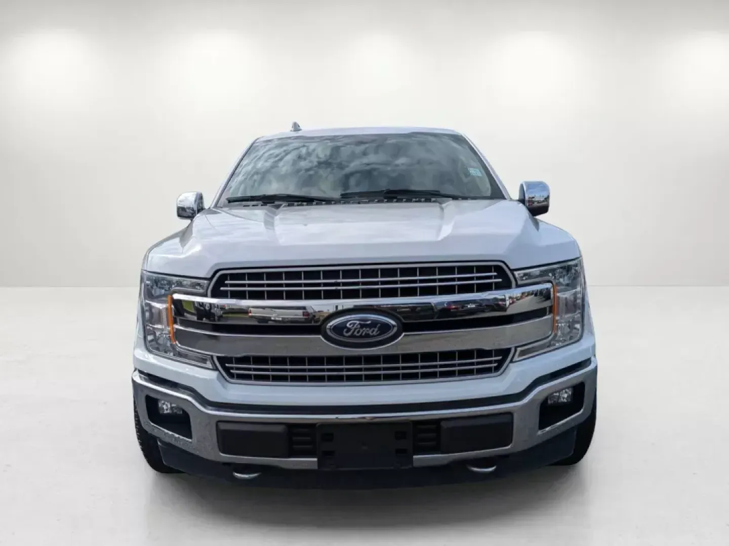 2018 Ford F-150 LARIAT (1FTEW1E55JK) with an Regular Unleaded V-8 5.0 L/302 engine, 10-Speed Automatic w/OD transmission, located at 5115 14th Ave., Columbus, GA, 31904, (706) 323-0345, 32.511494, -84.971046 - 2018 Ford F-150 LARIAT - Photo#1