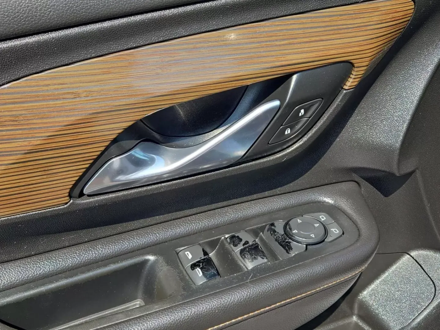 2018 /Jet Black GMC Terrain SLE (3GKALMEV4JL) with an Other engine, located at 521 Old Farm Lane Rd, Prattville, AL, 36066, (334) 325-1505, 32.482460, -86.416367 - **Adventure Awaits with the 2018 GMC Terrain SLE Perfect for Your Growing Family!**<br /> <br /> Are you ready to elevate your family adventures? Look no further than the 2018 GMC Terrain SLE, available now at Gils Auto in Prattville, AL! This stylish SUV is tailored for families on the go, weekend - Photo#11