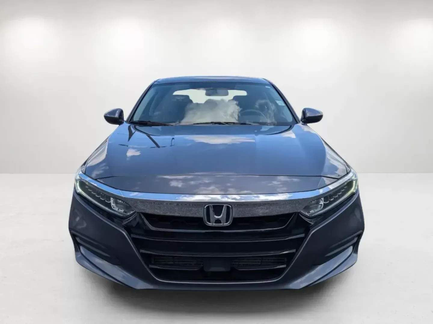 2018 Honda Accord Sedan LX 1.5T (1HGCV1F1XJA) with an Intercooled Turbo Regular Unleaded I-4 1.5 L/91 engine, 1-Speed CVT w/OD transmission, located at 3959 U.S. 80 W, Phenix City, AL, 36870, (334) 297-4885, 32.469296, -85.135185 - **Discover the Perfect Blend of Comfort and Efficiency with the 2018 Honda Accord Sedan LX 1.5T** <br /> <br /> Are you ready to elevate your driving experience? Whether you're commuting to work in Phenix City or heading out for a weekend adventure, the 2018 Honda Accord Sedan LX 1.5T is designed to - Photo#2