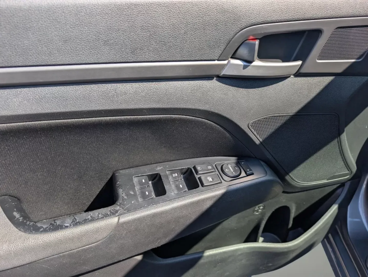 2018 /Black Hyundai Elantra SEL (5NPD84LF1JH) with an Other engine, located at 521 Old Farm Lane Rd, Prattville, AL, 36066, (334) 325-1505, 32.482460, -86.416367 - **Discover Adventure and Comfort with the 2018 Hyundai Elantra SEL at Gils Auto - Phenix City!**<br /> <br /> Looking for a vehicle that effortlessly combines style, comfort, and versatility for your daily life? Whether you're commuting to work, running errands around Phenix City, or setting off on - Photo#8