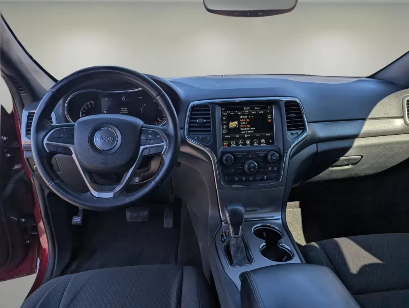 2018 /Black Jeep Grand Cherokee Laredo E (1C4RJEAG6JC) with an Other engine, located at 3959 U.S. 80 W, Phenix City, AL, 36870, (334) 297-4885, 32.469296, -85.135185 - Experience the thrill of adventure and the comfort of a family-friendly ride with the 2018 Jeep Grand Cherokee Laredo E, now available at Gils Auto in Phenix City, AL. This sleek Velvet Red Pearlcoat SUV perfectly balances rugged utility and modern sophistication, making it an ideal choice for weeke - Photo#8