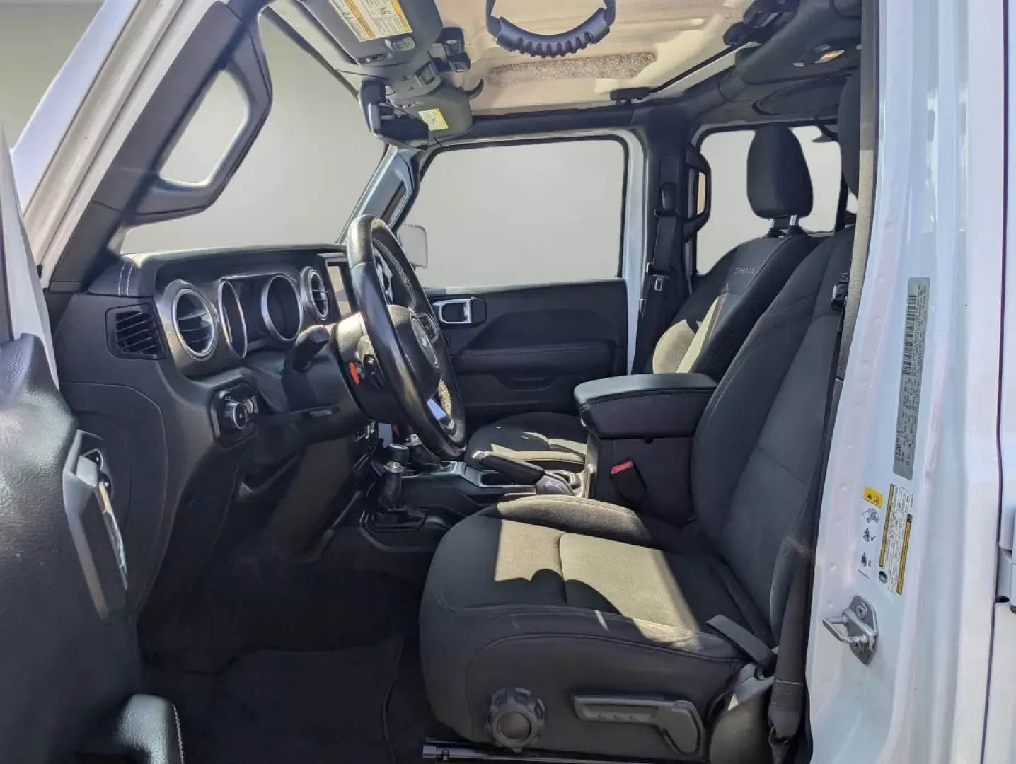 2018 /Black Jeep Wrangler Sahara (1C4HJXEG3JW) with an Other engine, located at 1430 Gateway Drive, Opelika, AL, 36801, (334) 239-0944, 32.637871, -85.409790 - Adventure awaits with this stunning 2018 Jeep Wrangler Unlimited Sahara, a perfect companion for those who love the great outdoors! Whether you're navigating weekend getaways, family road trips, or simply commuting to work in style, this convertible 4WD SUV is designed to meet all your driving needs - Photo#9