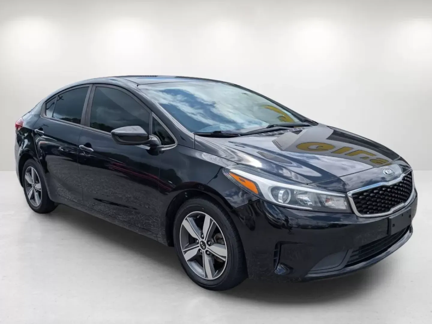 2018 /Black Kia Forte LX (3KPFL4A75JE) with an Other engine, located at 1430 Gateway Drive, Opelika, AL, 36801, (334) 239-0944, 32.637871, -85.409790 - **Discover Freedom and Comfort with the 2018 Kia Forte at Gils Auto Phenix City #2!**<br /> <br /> Are you searching for a reliable vehicle that balances style, comfort, and efficiency? Look no further than our stunning 2018 Kia Forte, perfect for those daily commutes or weekend adventures with fam - Photo#2