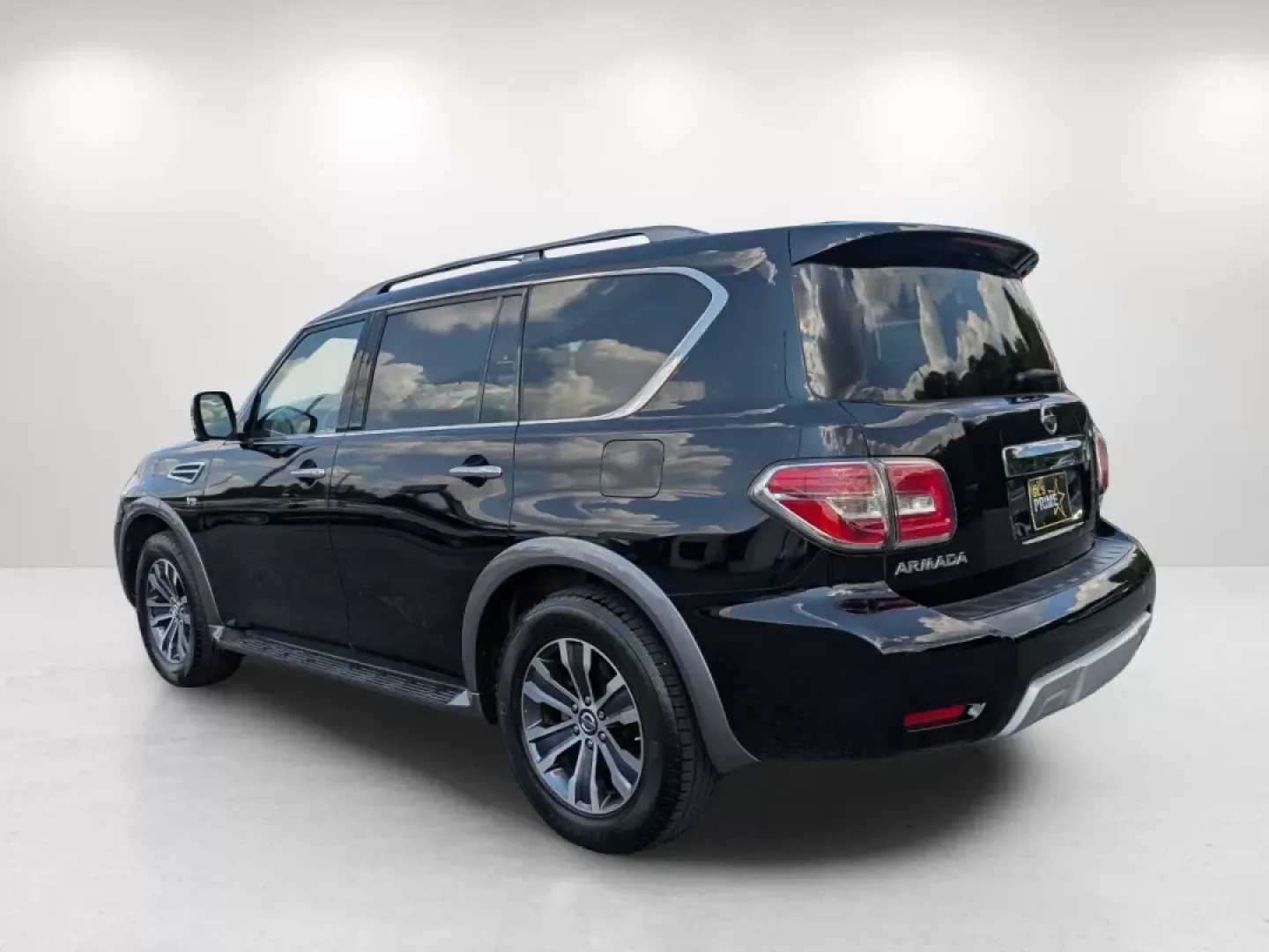 2018 /Charcoal Nissan Armada SL (JN8AY2ND8J9) with an Other engine, located at 3959 U.S. 80 W, Phenix City, AL, 36870, (334) 297-4885, 32.469296, -85.135185 - **Discover Adventure with the 2018 Nissan Armada SL at Gils Auto - Your Trusted Buy Here Pay Here Dealer in Phenix City, AL!**<br /> <br /> Whether you're a growing family seeking spacious comfort or an adventurous soul ready for weekend getaways, the 2018 Nissan Armada SL is your all-in-one solutio - Photo#7