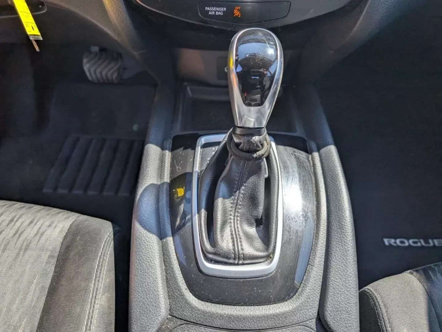 2018 /Charcoal Nissan Rogue S (KNMAT2MV1JP) with an Other engine, located at 804 22nd Ave, Phenix City, AL, 36870, (334) 297-1860, 32.484749, -85.024475 - Elevate your adventures and embrace a lifestyle full of exploration with this stunning 2018 Nissan Rogue S, available now at Gils Auto - Phenix City #2! Perfect for families needing a reliable vehicle, commuters seeking comfort, or anyone ready for weekend getaways, this versatile SUV is designed to - Photo#14