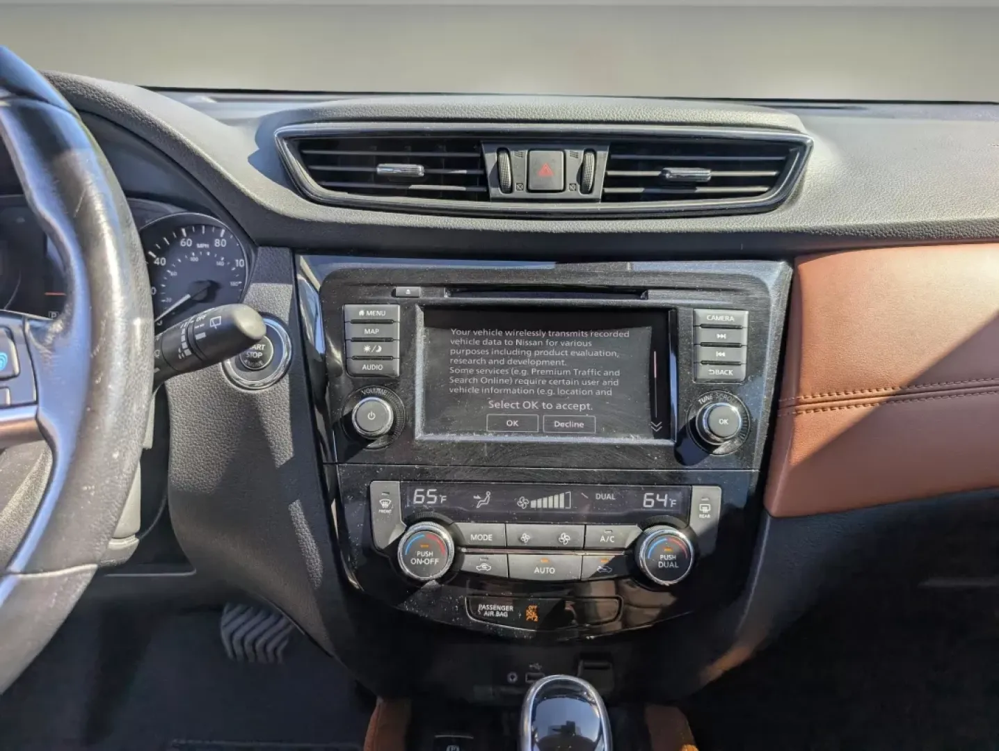 2018 /Platinum Nissan Rogue SL (JN8AT2MTXJW) with an Other engine, located at 1430 Gateway Drive, Opelika, AL, 36801, (334) 239-0944, 32.637871, -85.409790 - **Discover Your Next Adventure with the 2018 Nissan Rogue SL at Gils Auto!**<br /> <br /> Are you ready to elevate your daily commute or embark on weekend adventures with friends and family? Look no further than this stunning 2018 Nissan Rogue SL, available now at Gils Auto, your premier Buy Here Pa - Photo#13