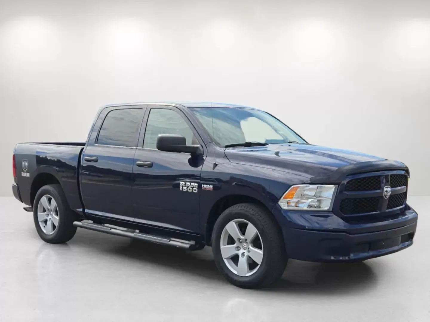2018 /Diesel Gray/Black Ram 1500 Tradesman (1C6RR6KT2JS) with an Other engine, located at 521 Old Farm Lane Rd, Prattville, AL, 36066, (334) 325-1505, 32.482460, -86.416367 - ### Unleash Your Adventures with the 2018 Ram 1500 Tradesman at Gils Auto - Prattville!<br /> <br /> Are you searching for the perfect blend of power and versatility? Look no further than the 2018 Ram 1500 Tradesman, the ultimate truck designed for those who appreciate rugged performance without sac - Photo#4
