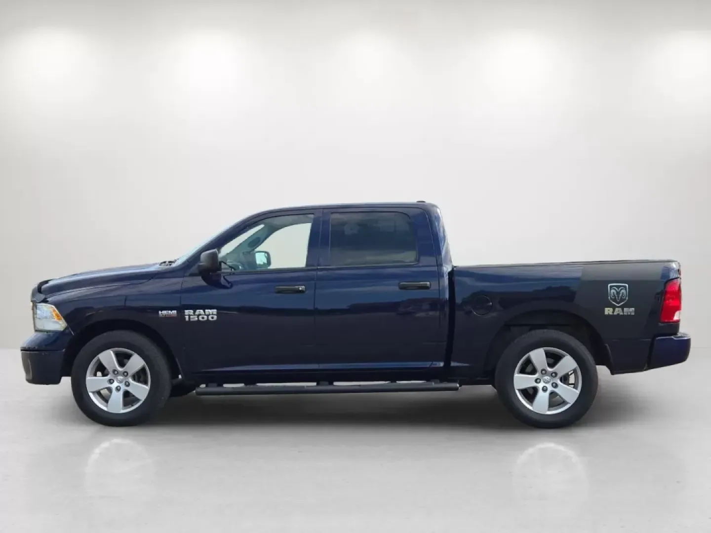 2018 /Diesel Gray/Black Ram 1500 Tradesman (1C6RR6KT2JS) with an Other engine, located at 521 Old Farm Lane Rd, Prattville, AL, 36066, (334) 325-1505, 32.482460, -86.416367 - ### Unleash Your Adventures with the 2018 Ram 1500 Tradesman at Gils Auto - Prattville!<br /> <br /> Are you searching for the perfect blend of power and versatility? Look no further than the 2018 Ram 1500 Tradesman, the ultimate truck designed for those who appreciate rugged performance without sac - Photo#9