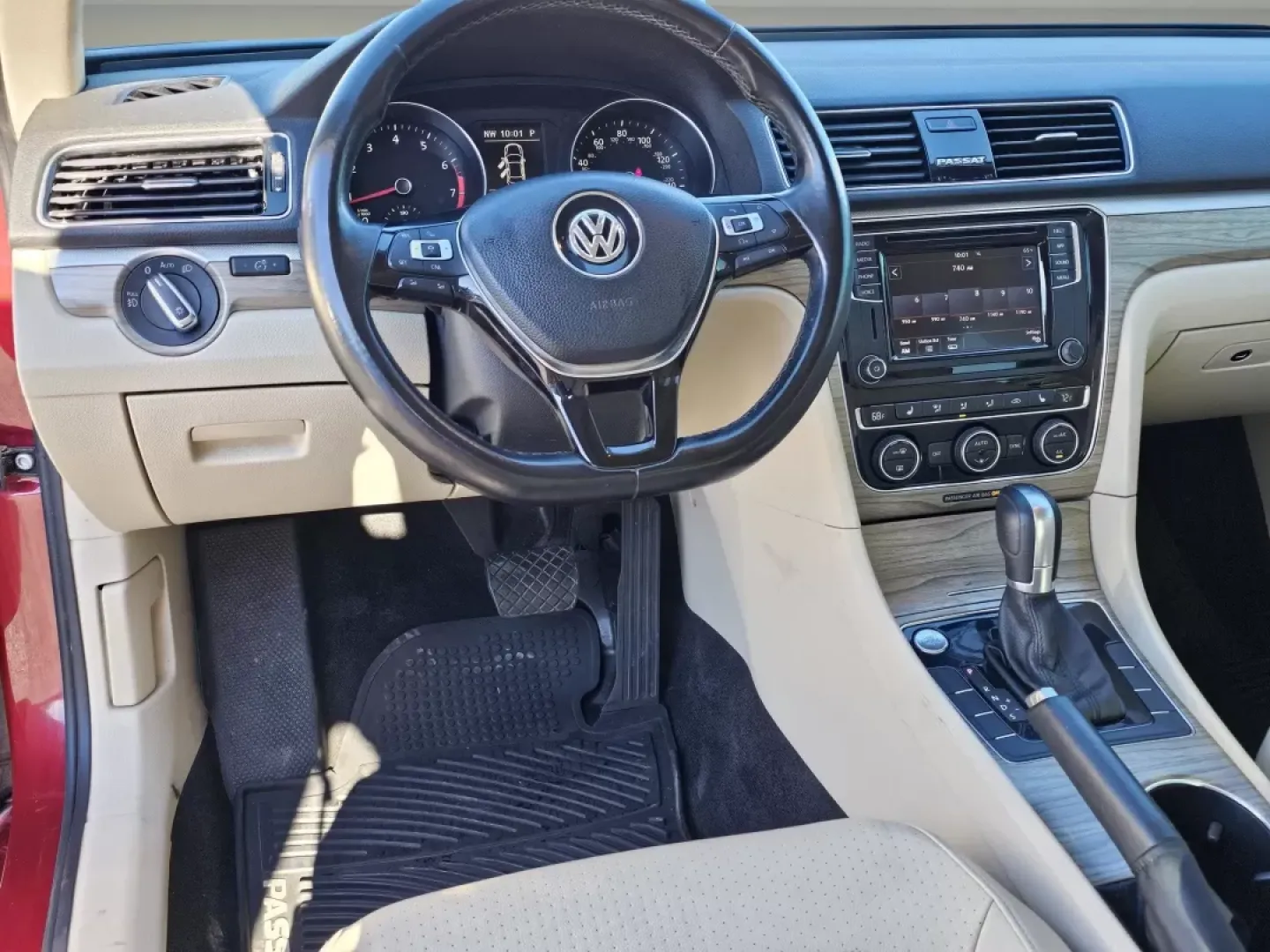 2018 Volkswagen Passat 2.0T SE (1VWBA7A36JC) with an Other engine, located at 3959 U.S. 80 W, Phenix City, AL, 36870, (334) 297-4885, 32.469296, -85.135185 - Looking for a reliable sedan that fits seamlessly into your busy lifestyle? Meet the 2018 Volkswagen Passat, the perfect vehicle for anyone navigating the daily hustle of work commutes, family outings, or weekend adventures. This stylish red sedan is not just a means of transport; it's a statement o - Photo#16
