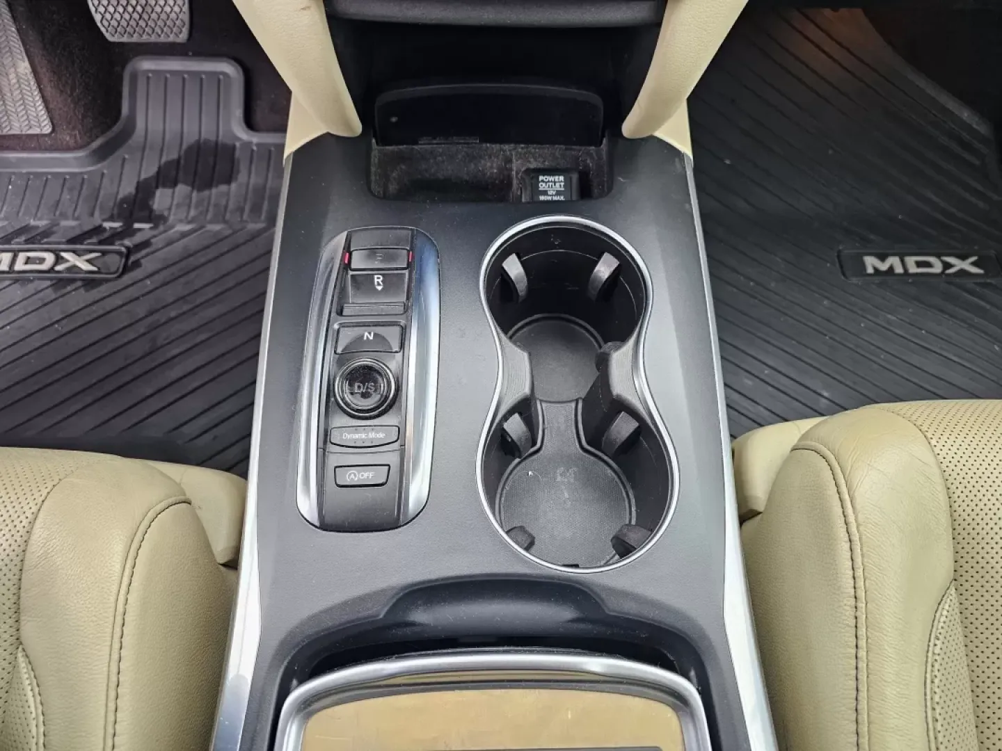 2019 Acura MDX w/Technology Pkg (5J8YD3H50KL) with an Other engine, located at 804 22nd Ave, Phenix City, AL, 36870, (334) 297-1860, 32.484749, -85.024475 - **Elevate Your Family Adventures with the 2019 Acura MDX at Gils Auto Phenix City, AL**<br /> <br /> If you're searching for the perfect SUV that effortlessly combines style, comfort, and versatility, look no further than this stunning 2019 Acura MDX with the Technology Package. Ideal for growing f - Photo#12