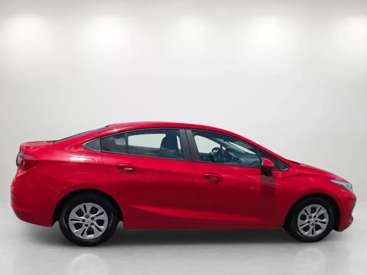 2019 /Jet Black Chevrolet Cruze (1G1BJ5SM8K7) with an Turbocharged Gas I4 1.4L/85 engine, 1-Speed Continuously Variable transmission, located at 5115 14th Ave., Columbus, GA, 31904, (706) 323-0345, 32.511494, -84.971046 - ### Discover Your Next Adventure with the 2019 Chevrolet Cruze at Gils Auto - Columbus<br /> <br /> Are you seeking a reliable vehicle perfect for daily commutes or weekend getaways? Look no further than this stunning **2019 Chevrolet Cruze**, available now at **Gils Auto**, located at **5115 14th A - Photo#3