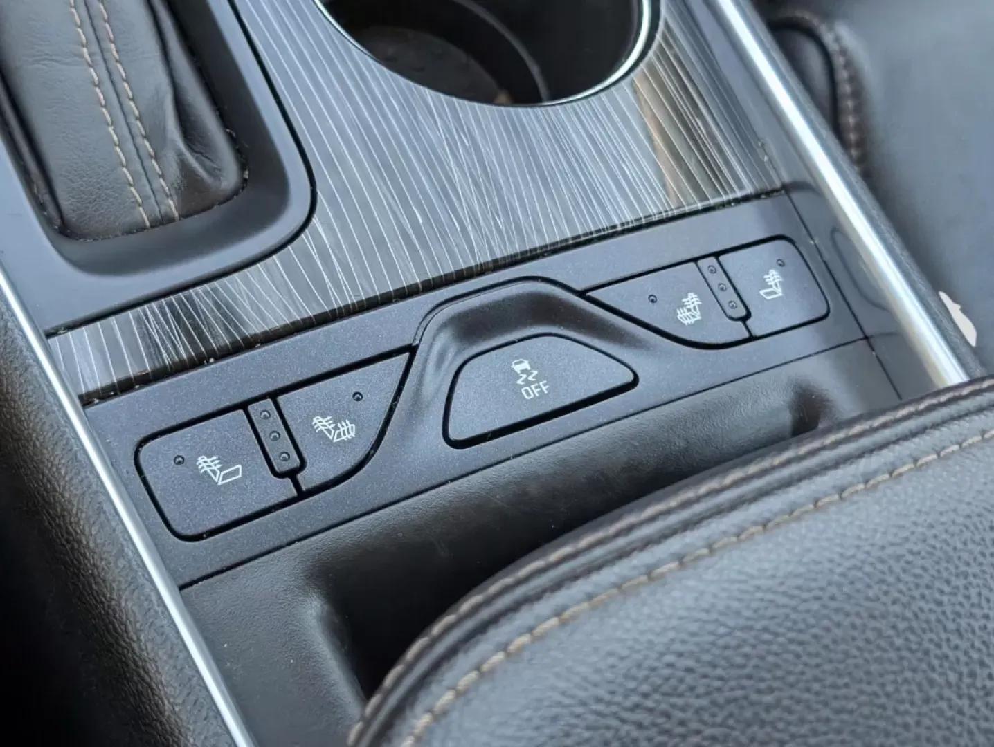 2019 /Black Chevrolet Impala LT (2G11Z5S39K9) with an Other engine, located at 5115 14th Ave., Columbus, GA, 31904, (706) 323-0345, 32.511494, -84.971046 - ### Elevate Your Driving Experience with the 2019 Chevrolet Impala LT Perfect for All Your Adventures!<br /> <br /> Are you searching for a vehicle that seamlessly blends style, comfort, and performance? Look no further than the stunning **2019 Chevrolet Impala LT**! Whether you're navigating throu - Photo#15