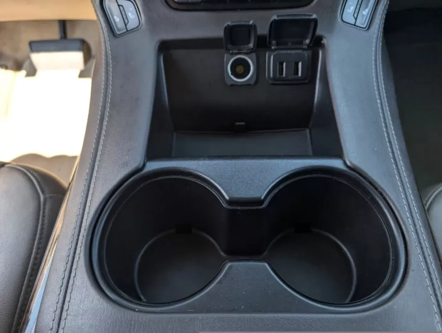 2019 /Cocoa/Dune Chevrolet Suburban LT (1GNSCHKC9KR) with an Other engine, located at 3959 U.S. 80 W, Phenix City, AL, 36870, (334) 297-4885, 32.469296, -85.135185 - **Adventure Awaits with the 2019 Chevrolet Suburban LT Perfect for Families and Road Trips!**<br /> <br /> If you're seeking a vehicle that combines power, space, and cutting-edge technology, look no further than the 2019 Chevrolet Suburban LT available at Gils Auto in Columbus, GA. This SUV is an - Photo#13