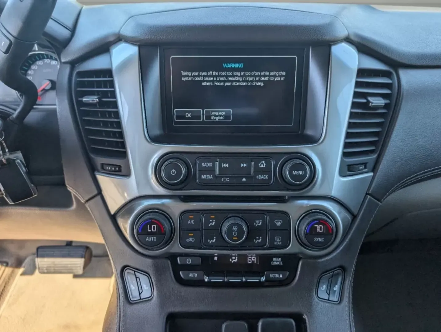 2019 /Cocoa/Dune Chevrolet Suburban LT (1GNSCHKC9KR) with an Other engine, located at 3959 U.S. 80 W, Phenix City, AL, 36870, (334) 297-4885, 32.469296, -85.135185 - **Adventure Awaits with the 2019 Chevrolet Suburban LT Perfect for Families and Road Trips!**<br /> <br /> If you're seeking a vehicle that combines power, space, and cutting-edge technology, look no further than the 2019 Chevrolet Suburban LT available at Gils Auto in Columbus, GA. This SUV is an - Photo#14