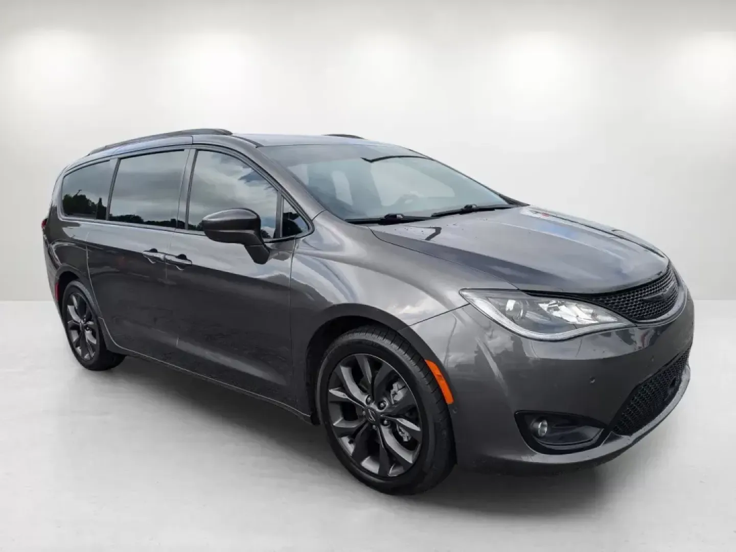 2019 /Black/Black/Black Chrysler Pacifica Touring Plus (2C4RC1FG7KR) with an Regular Unleaded V-6 3.6 L/220 engine, 9-Speed Automatic w/OD transmission, located at 3959 U.S. 80 W, Phenix City, AL, 36870, (334) 297-4885, 32.469296, -85.135185 - **Drive Your Family Adventures in Style with the 2019 Chrysler Pacifica Touring Plus!**<br /> <br /> Are you looking for the ultimate family vehicle that combines style, comfort, and cutting-edge technology? Look no further than this stunning 2019 Chrysler Pacifica Touring Plus, now available at Gil - Photo#3
