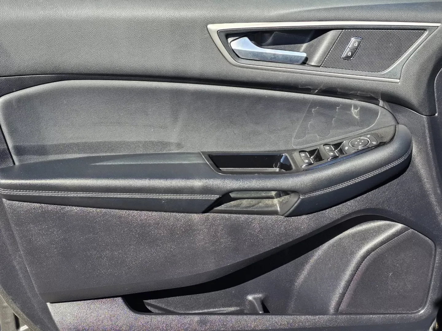 2019 Ford Edge SEL (2FMPK3J90KB) with an Other engine, located at 521 Old Farm Lane Rd, Prattville, AL, 36066, (334) 325-1505, 32.482460, -86.416367 - Experience the ultimate in versatility with this 2019 Ford Edge SEL, perfect for anyone from busy professionals to growing families! Whether you need a reliable commuter vehicle for those daily drives around Prattville or a spacious SUV for weekend adventures, this Edge delivers on all fronts. With - Photo#8