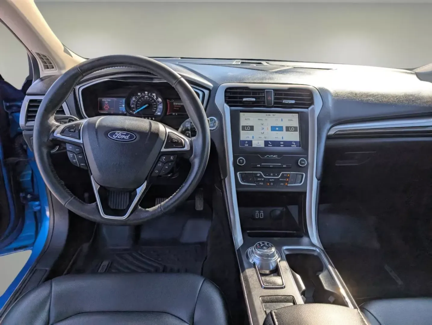 2019 Ford Fusion SEL (3FA6P0CD2KR) with an Other engine, located at 1430 Gateway Drive, Opelika, AL, 36801, (334) 239-0944, 32.637871, -85.409790 - Discover your next adventure with the 2019 Ford Fusion SEL, a perfect blend of style, comfort, and practicality for those seeking a reliable ride in Phenix City, AL. Whether you're making daily commutes or planning weekend getaways with family and friends, this sedan is designed to elevate your driv - Photo#11